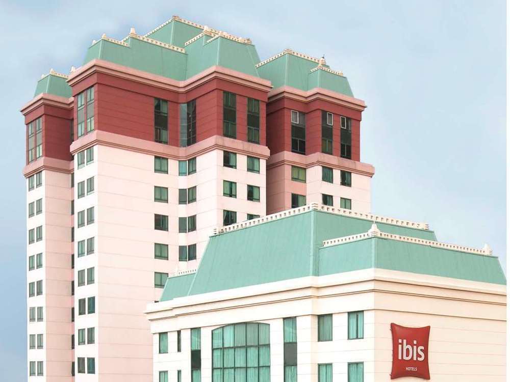 Ibis Mangga Dua Hotel Jakarta Exterior photo
