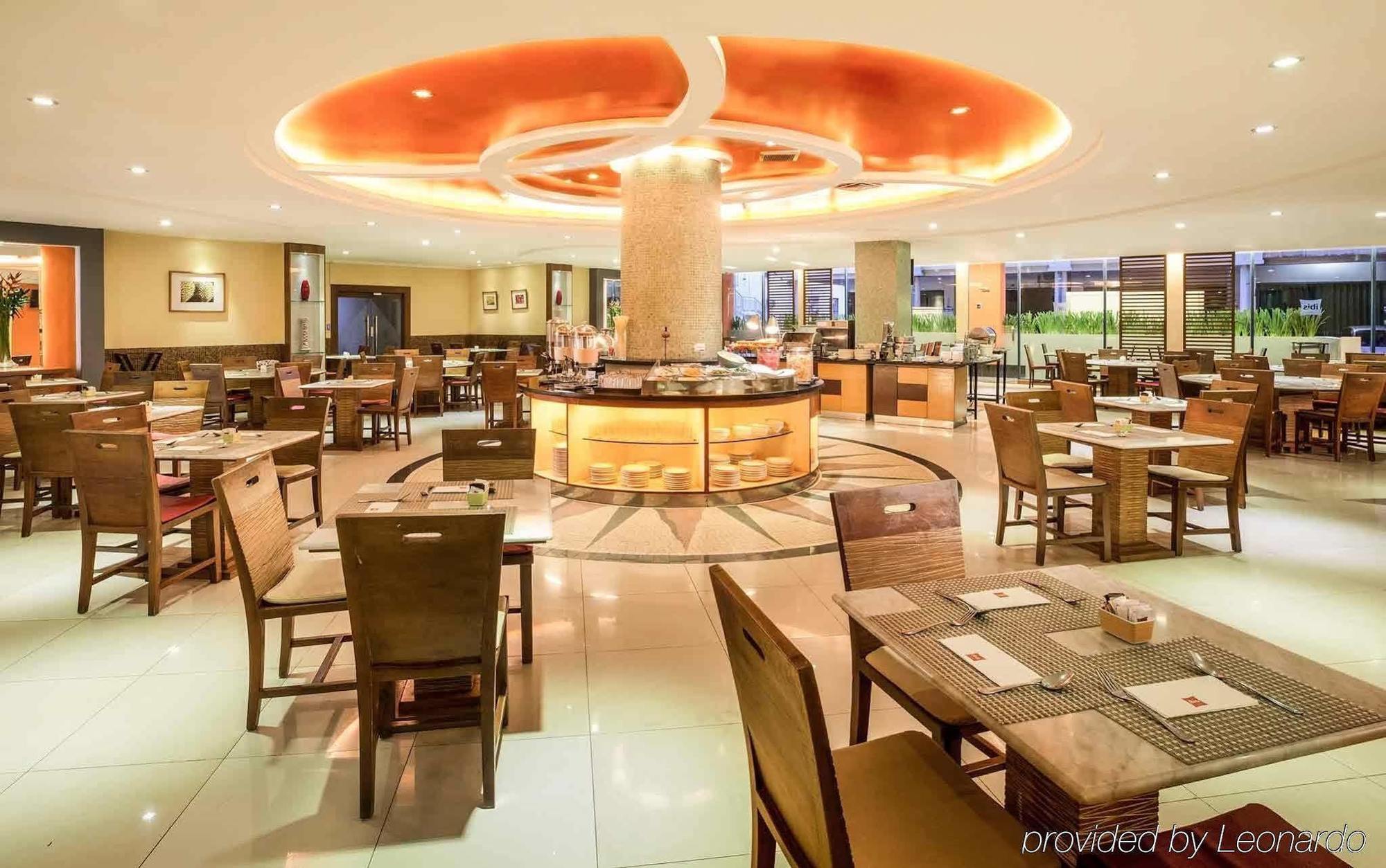 Ibis Mangga Dua Hotel Jakarta Exterior photo