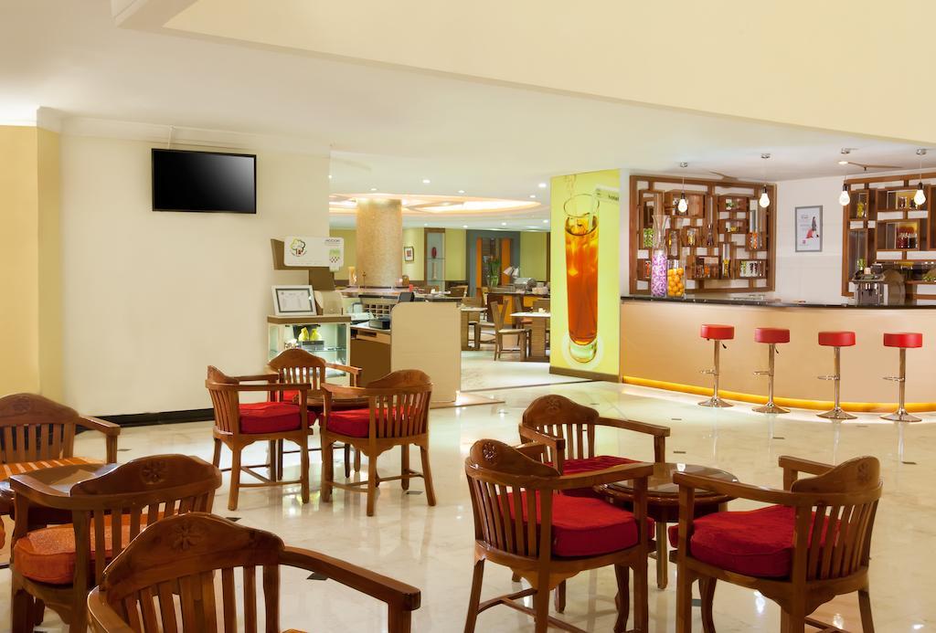Ibis Mangga Dua Hotel Jakarta Exterior photo